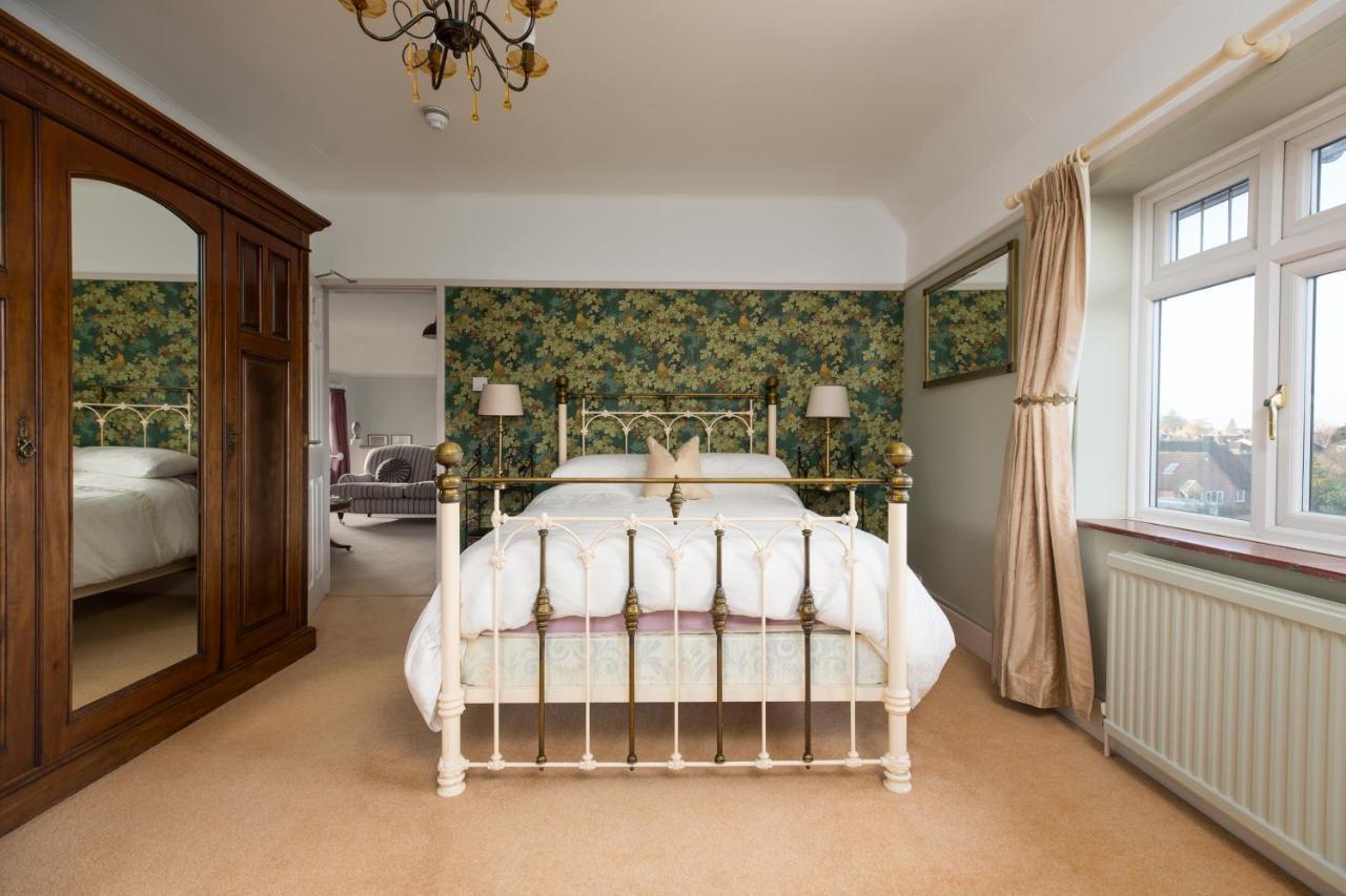 Deluxe Double Room with Shower